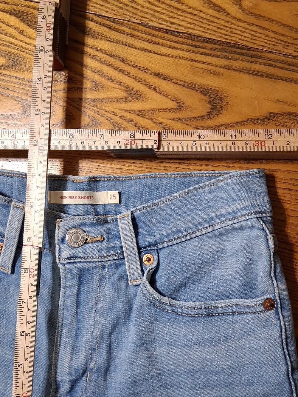 LEVI STRAUSS Jeans Shorts Womens 25 Preowned Fray HIGH RISE Distressed - Picture 3 of 5
